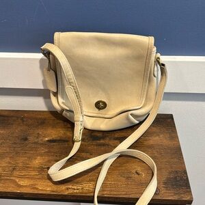 Vintage leather bone white Coach Companion Flap Purse Crossbody Shoulder Strap